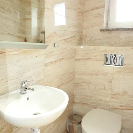 Elizabeth - Letniskowe & Studia Orman Evi Łeba