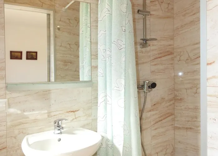 Elizabeth - Letniskowe & Studia *