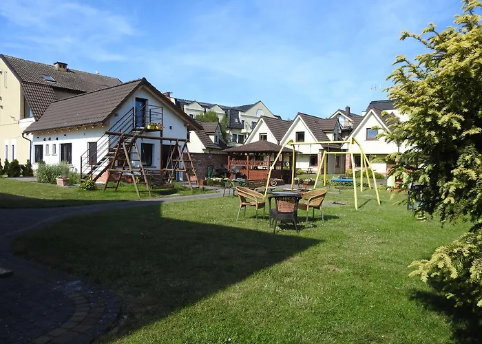 Elizabeth - Letniskowe & Studia