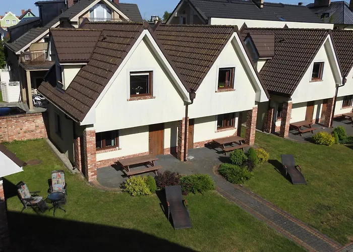 Elizabeth - Letniskowe & Studia Łeba